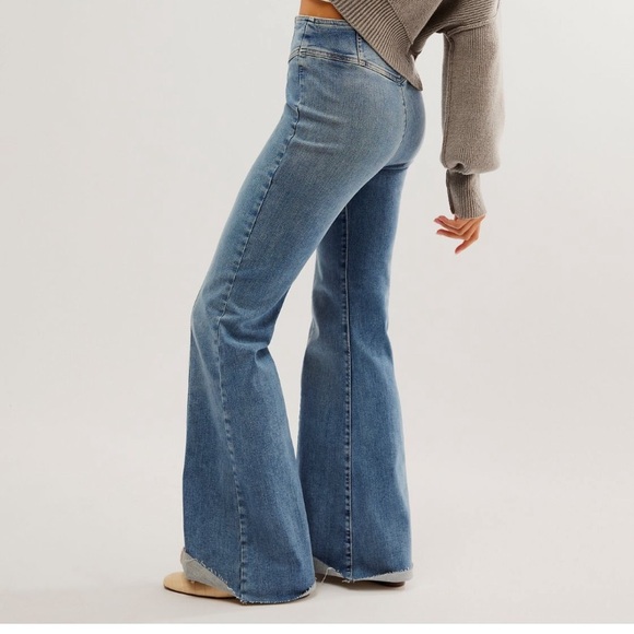 Free People CRVY Wild Honey Flare - Picture 4 of 8